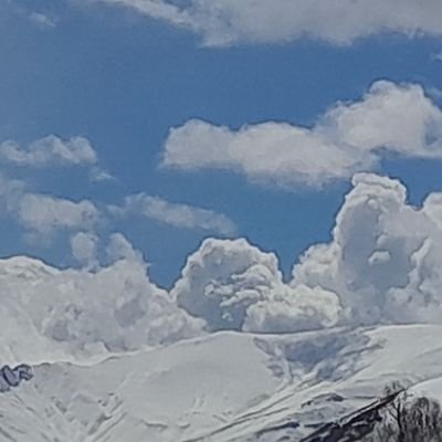 معرفت پژوه عرفان کیهانی حلقه .
کوهنورد و ورزشکار ...