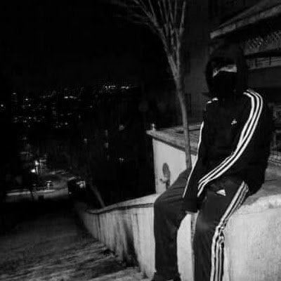 06_mami01's profile picture. 