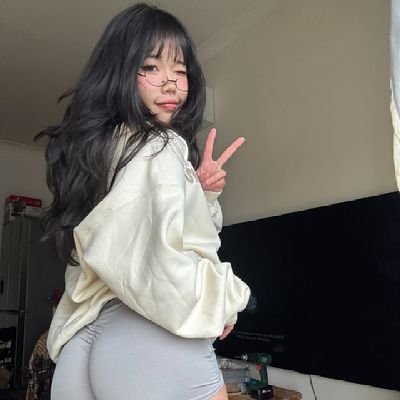 Asian girl here for new friends and a serious relationship