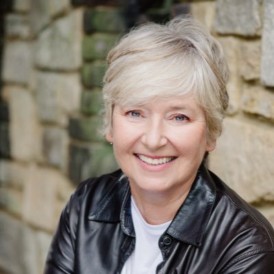 clairebeasley96's profile picture. Executive Coach, Headhunter, busy solo Mum, sports fan, generally overcommitted!