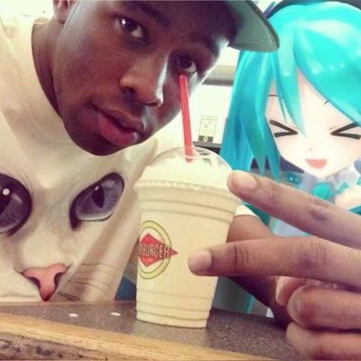 autistic schizotypal | 18 | mlm he | ptn @gh0st__alexx | @ivanlikestocut - side #mlmtwt