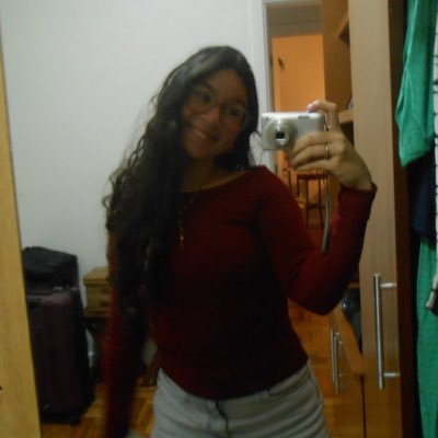 juupfreitas's profile picture. botando meus pensamentos pra fora em palavras