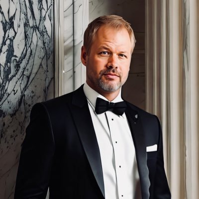 Self-made Entrepreneur. Crypto Investor since 13'. Business development and acquisitions + tech. Building $HESTIA - $RAGE presale now