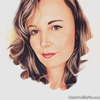 sarahbaraaah's profile picture. I never dreamt that I would get to be the creature that I always meant to be