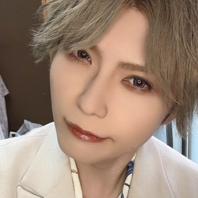 和歩(nao) (@0510na0) / X