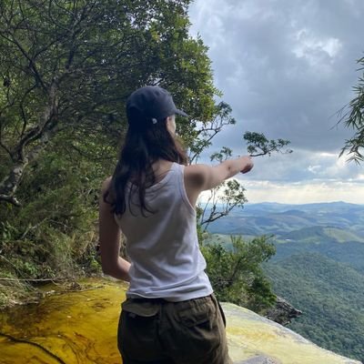 estudante de biologia! 6/10 ❅ trabalho com evolução, ecologia e anatomia botânica