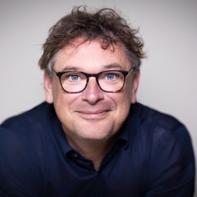 AvroTros, Politiek Commentator EenVandaag, Presentator Buitenhof.