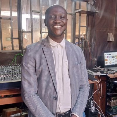 Data Scientist š» || Video Editor ||
Ambivert!
I write/code and I know things......