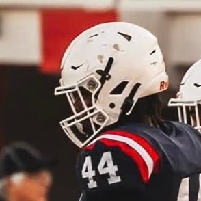 Height 6’3 Weight 200|Bench 315|Squat 500 (class of 27) play defensive end at John ehret highschool