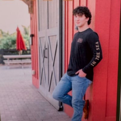 Rafael Original account was hacked | Professional Meme Connoisseur - Pizza enthusiast | Dog pic| FSU Tweeting about life, laughs, and random stuff 🇻🇪