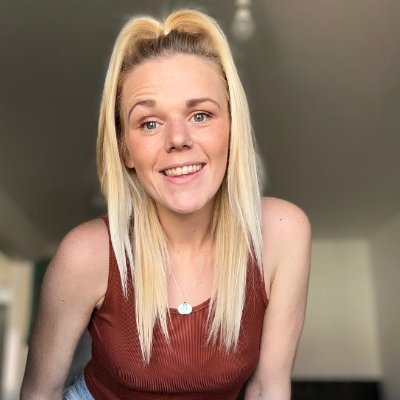 Mum of 2 💙🩷
Chelsea F.C.W💙
Winging day to day life 🤗
Just here to make friends🩷