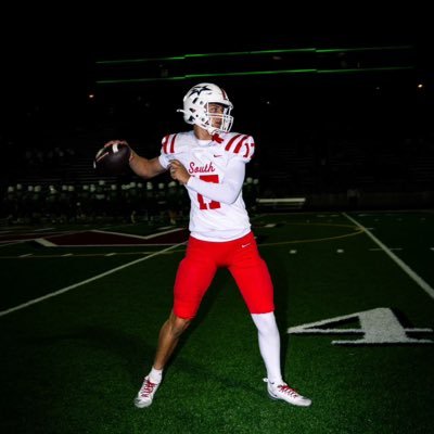 Quarterback🏈 | Class of 2029🎓| 6’3 185lb | 531-500-9470 | brodypeters3@icoud.com