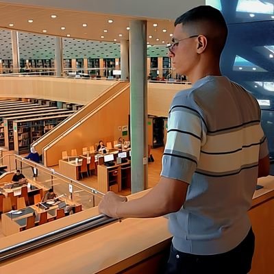 ⚖️ Lawyer
{لَا تَدْرِي لعلَّ الله يُحْدِثُ بَعْدَ ذَلِكَ امْرًا}
https://t.co/HcZyD47bnX