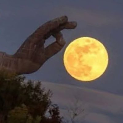 버릴건 완벽하게 버려라. 아닌건 완벽하게 아니다. 끝이 깔끔해야 그 다음 시작이 깔끔한거다. 언젠가 다시 굴러들어오든 아니면 기적이 있지 않는한.
