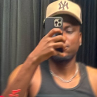 whoiswale's profile picture. 