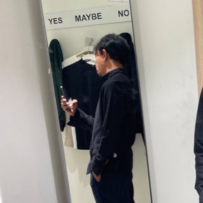 rekijev's profile picture. let me know