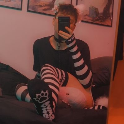German | 22 | Femboy | ~bad @ Socializing~ | taken by a handsome boy ❤️| DM´s are open