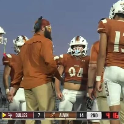 Assistant Athletic Director @alvinathletics • Head Football Coach @alvin_jacketfb •
@alvinhsjackets & @uiwfootball Alumni