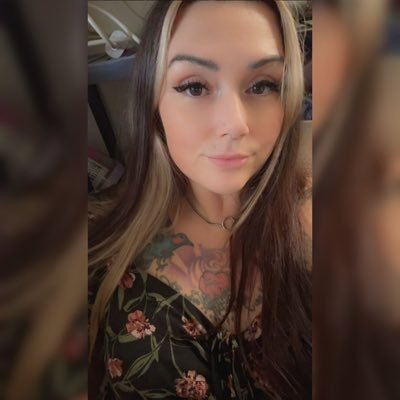 Dogs over people | Too many hours in Azeroth | Karma believer, love defender | Horror Nerd | Overcooked hero | NDR |