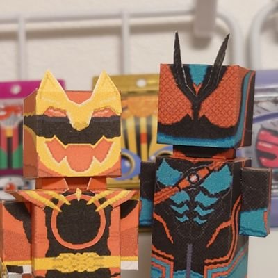 特撮大好きな大人です
・仮面ライダー→全部制覇!
TV-映画-配信限定-特典映像など
・戦隊→ライブマン以降!(他は順番に視聴中)
上に同じく
『ハコらいだ~&ハコせんたい』というペーパークラフトを制作しています
また、無料で展開図公開しているので
是非つくってみてくださいませ〜♪