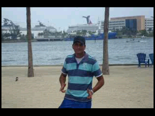Soy un hombre feliz en la vida gracias a Dios