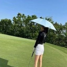 Aurolo81022's profile picture. 