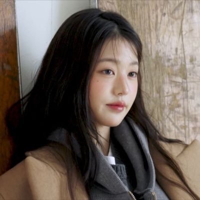 edtwt/shtwt/thinspo/ = rt𓂃 ࣪˖ ִֶָwonyoung ult ⋆. 𐙚 ̊ i’m nothing without ana