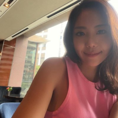 The perfect girl who pursues the truth💖
Reposting does not represent my opinion. A strong mother who loves my daughter (stay away from pornographic accounts)