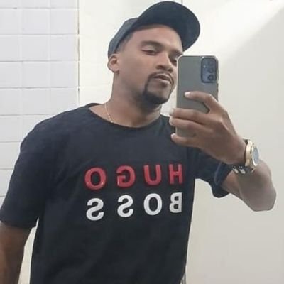Pai,não sei quantas lutas eu passarei, mas sei que em todas elas tu estará comigo.🙌 Dindo do Lorran e Arthur👦❤️@Flamengo🖤❤ Fé em Deus ✌Bombeiro civil 👨🚒