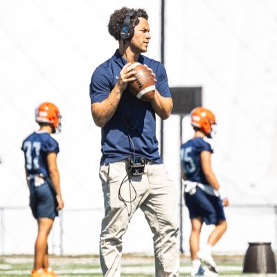 Bethune-Cookman Alumni. WR Coach @Utica_Football. Recruiting Coordinator for Binghamton, Buffalo, Pinellas Park, Tampa, Brandon, and Sarasota.