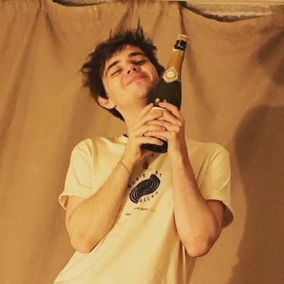 wolfetwt’s mother • queer • vv autistic abt a lot of things • m/w my ilana @andthephant0ms