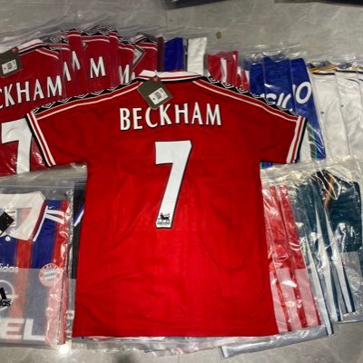 Football shirts, vintage, player, training wear, etc. Contact WhatsApp: +86 18708913673