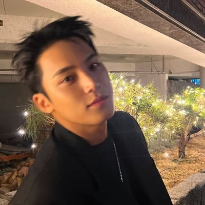 fan account for #민규 • #세븐틴 #OT13 || @pledis_17 💎
𝒊𝒕'𝒔 𝒐𝒌𝒂𝒚 𝒕𝒐 𝒍𝒐𝒔𝒆, 𝒍𝒊𝒇𝒆 𝒊𝒔 𝒏𝒐𝒕 𝒋𝒖𝒔𝒕 𝒂𝒃𝒐𝒖𝒕 𝒔𝒖𝒄𝒄𝒆𝒔𝒔.