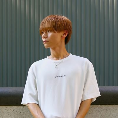 R7/8/19セラピストデビュー✨️
近畿出身🌊東京在住/スポーツ好き🏀引き締まった腹筋が自慢💪特技:絵を描くこと、よかったらプロフの写メ日記に掲載中🎨
