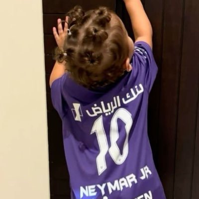 And for us, in the love of Al Hilal, there is life.@Alhilal_FC|#Barcelona|#Messi | Neves ❣️