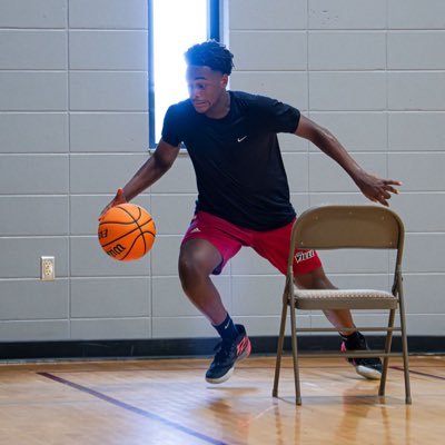 CO/27 6'1 Guard South Jones Highschool 👨🏾🎓IG @Pr4t_kindanice. Number 601-381-5257