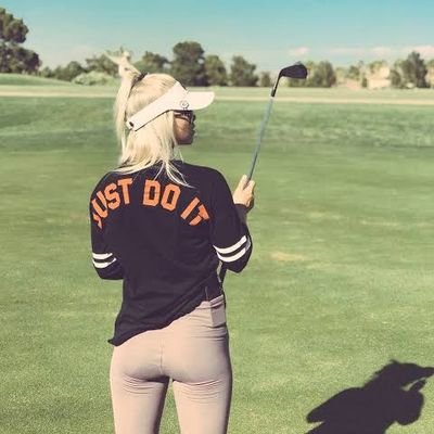 Professional Golfer| Media Personality| @betonline_ag| @brandedbills