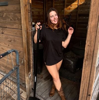 HannahMash27229's profile picture. I'm trying to make a new Adventure