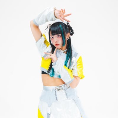 プリプリ代表.☆.。.:.+*:゚+。 .゚・*..☆.。.:* .☆.。.:.+*:゚+。 .゚・*..☆.。.:* .☆.。.:+/緑🦠/@ELEVYZ_JP #ラビんちゅ