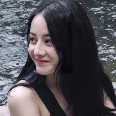 selenophile1203's profile picture. Green fills my heart 🌱