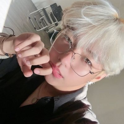 Bebu Jeong Woo 🌱Bebe JL 🌟Hani🐈⬛ ⋆𐙚₊˚⊹♡ 𓂃۶ৎ ⋆。゚☁︎。⋆。 ゚☾ ゚。⋆ BW Daidai🫳🏻 AHOF Stan ✮⋆˙ ᡣ𐭩 ᡣ𐭩 . AUs and edits🔖🤍