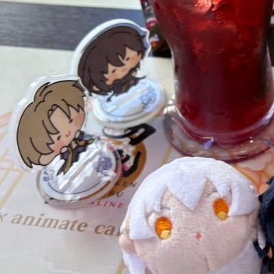 anego_'s profile picture. 20↑80↓日常ツイとRT。ここはまだTwitter。たまにお取引もします。突然のぬい撮り。DM解放中。審神者兼監督生おじさん。長谷部と永淵と🐙に狂っているし現在は🌊に脳を焼かれ毎日様子がおかしい。好きなものを好きなだけ❤光忠鶴丸実休孫六🕷🐬🦈プリンタニアのいる世界に逝きたい。メンタリストに落石して⚫︎年。腐