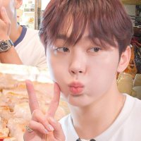 ria ❀ (@lov3dkwan) 's Twitter Profile