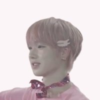 꾸꾸 (@kar1x_) 's Twitter Profile Photo