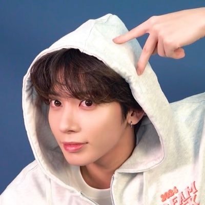 sooobtraction's profile picture. i am number one txt fan ok yes thx