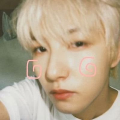 renjfunhuang's profile picture. just me adoring and loving my pretty boy :3