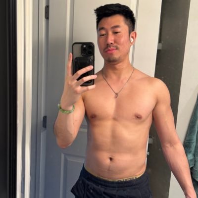 okayitsroyce's profile picture. https://t.co/iDg7jC27B7 Shy on the streets, Freak in the sheets. 😏 Check out my OF 👀 just getting started