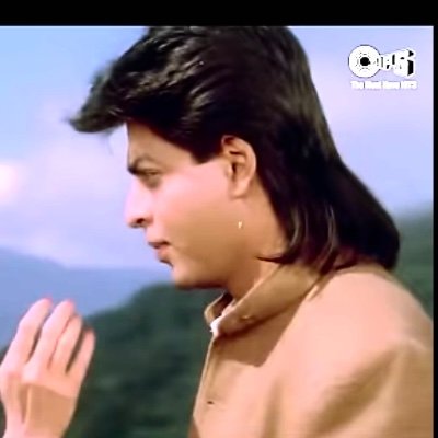 मेरे दिल पे नहीं मेरा क़ाबू है …