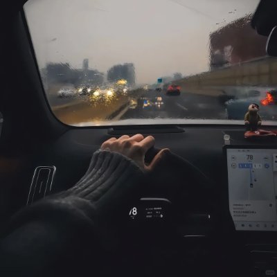 jimeb98576151's profile picture. I don’t ghost people, I just get stuck in a Metamask popup storm.