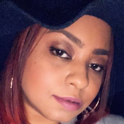 Mother to a princess 👑❤️🤞🏽💙KC 💛 KCK raised me… Owner Whit’s 🔥Lit candle lady
